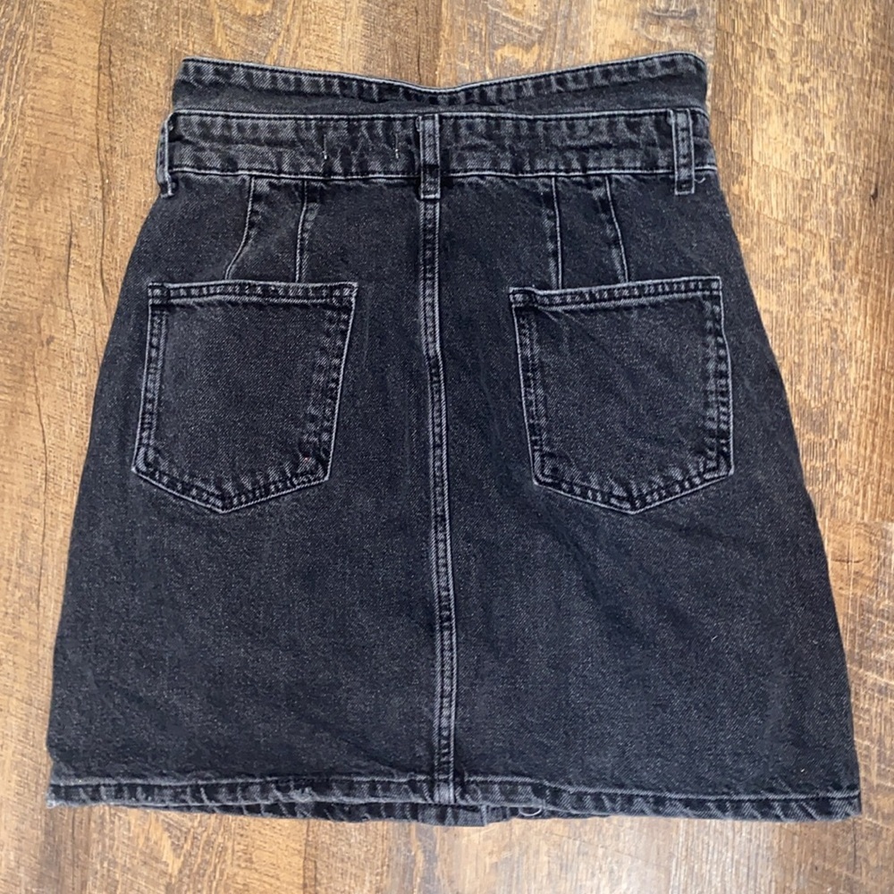 PILCRO FOR ANTHROPOLOGIE BUTTON FRONT HIGH WAISTED MINI SKIRT WASHED BLACK DENIM - Picture 10 of 14